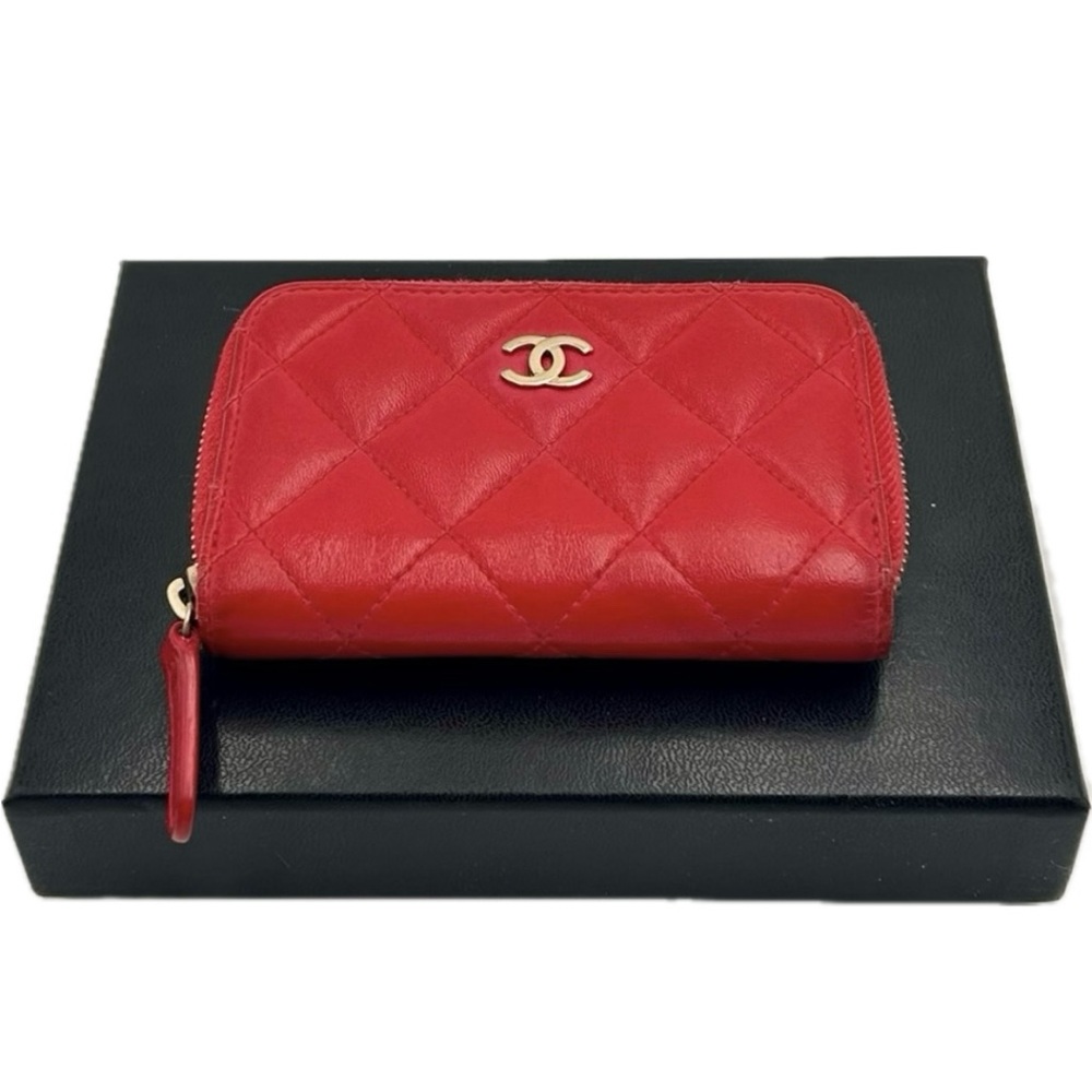 CHANEL Red Lambskin Quilted Zip Card Wallet